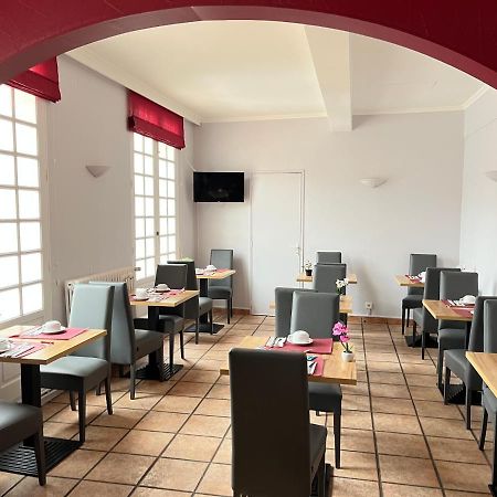 Logis Hotel L'Arche De Noe Екстериор снимка