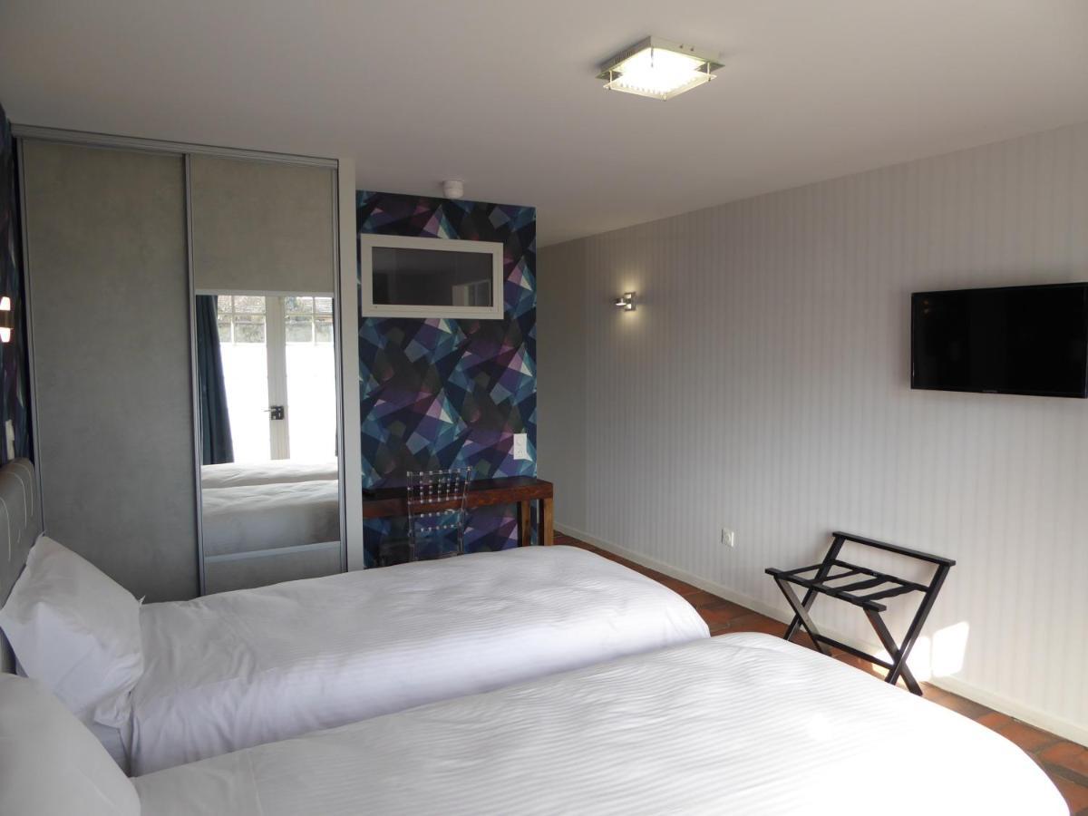 Logis Hotel L'Arche De Noe Екстериор снимка