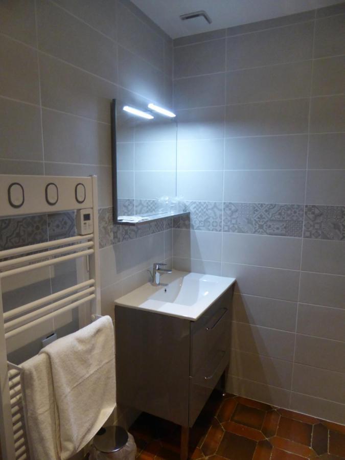 Logis Hotel L'Arche De Noe Екстериор снимка