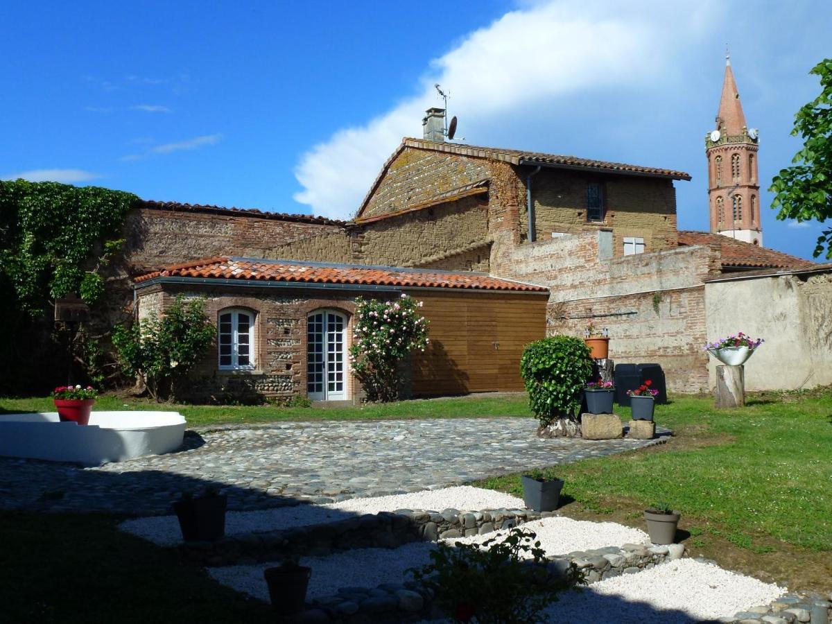 Logis Hotel L'Arche De Noe Екстериор снимка
