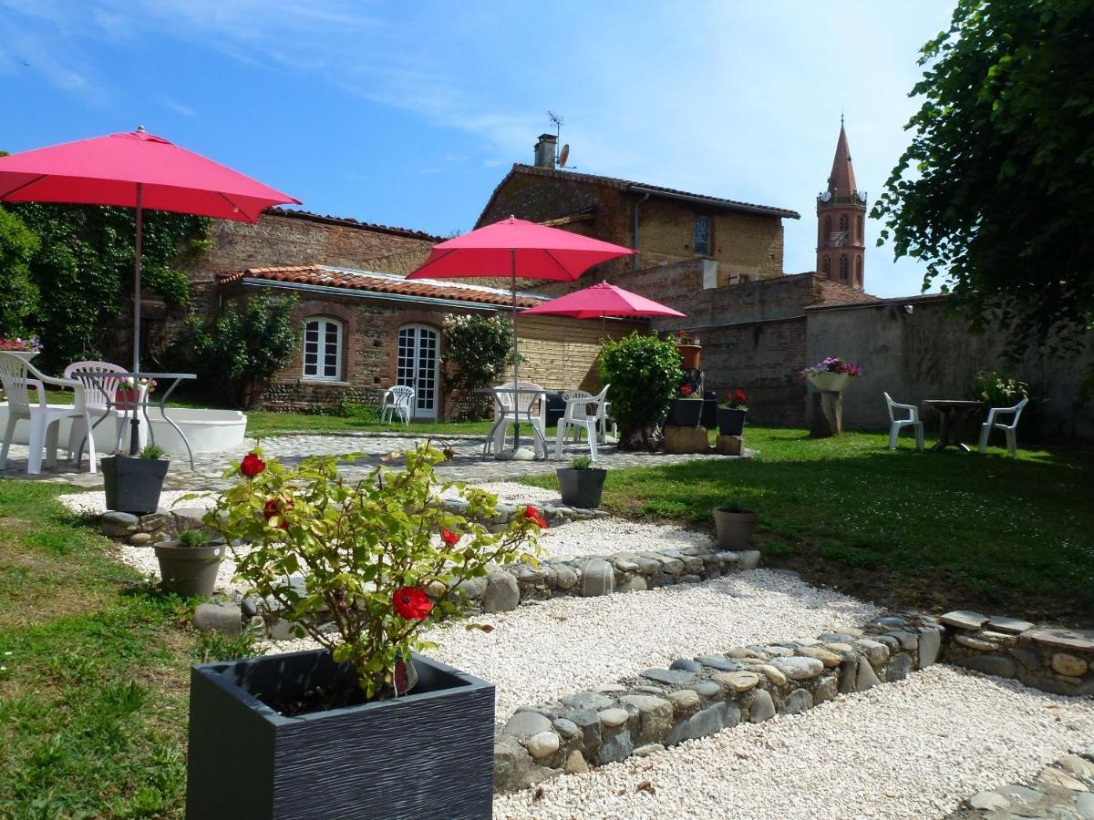Logis Hotel L'Arche De Noe Екстериор снимка