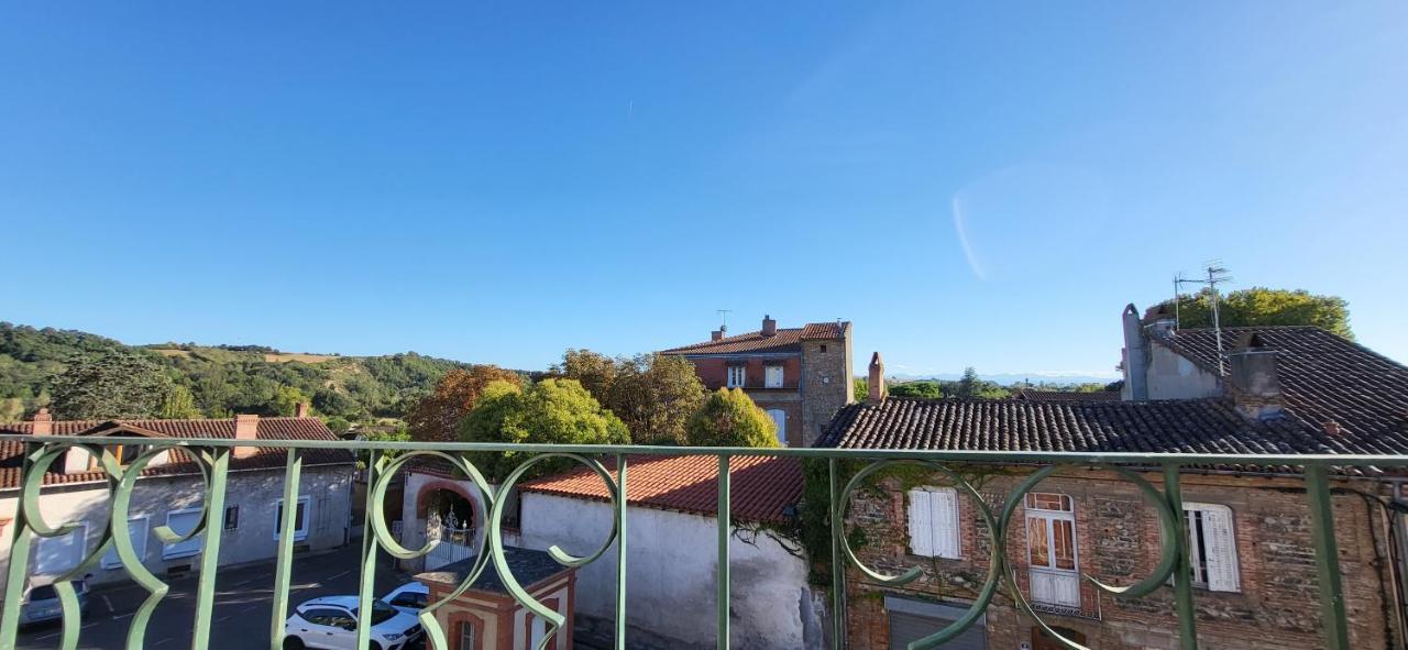 Logis Hotel L'Arche De Noe Екстериор снимка