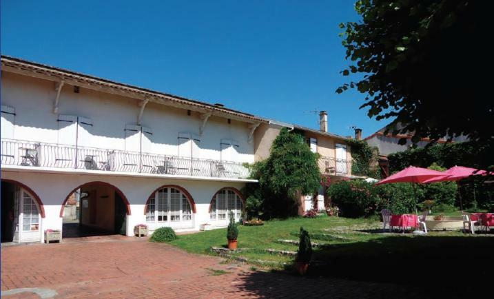 Logis Hotel L'Arche De Noe Екстериор снимка